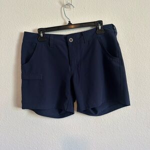 The north face size 8 navy blue shorts, ladies